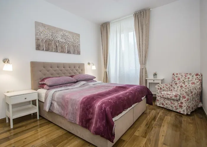 Exclusive Magnolia *