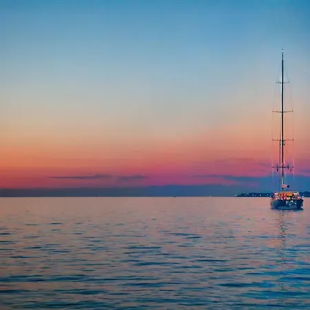 Exclusive Magnolia Apartment Porec