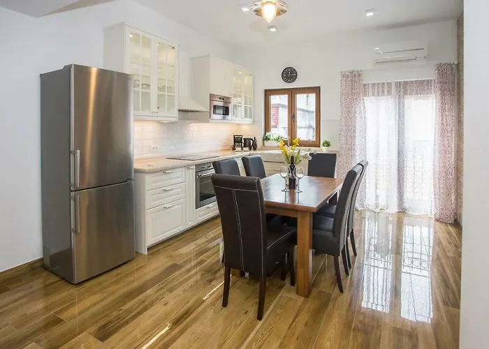 Exclusive Magnolia ポレッチ