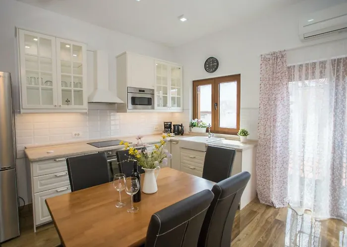 Exclusive Magnolia *