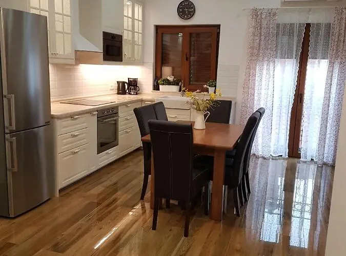 Exclusive Magnolia *